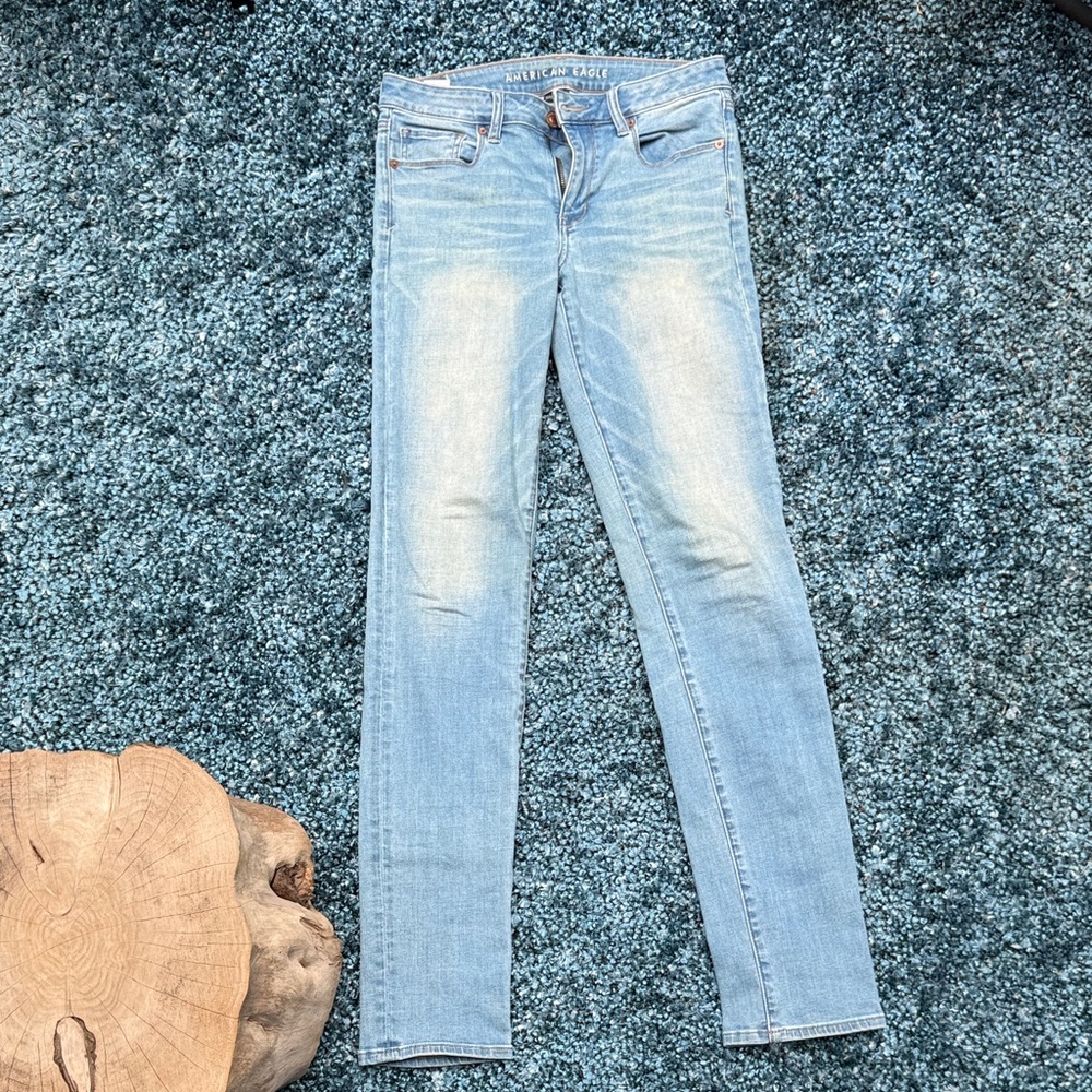 American Eagle Women's Skinny Jeans size 8 extra long mid rise jeans